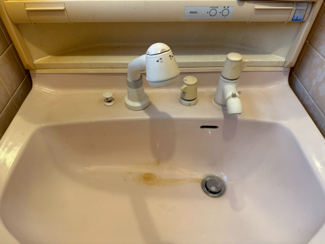 蛇口交換で大幅節約！あきらめない洗面台修理